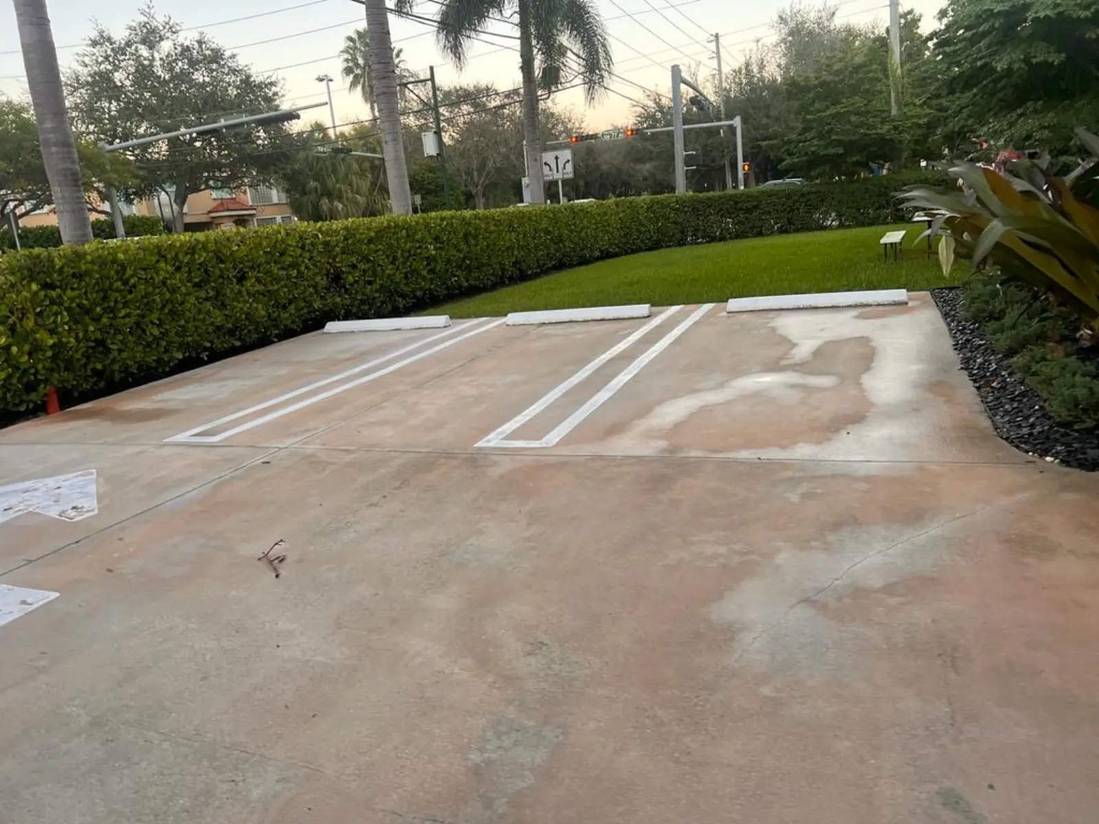 Commercial Property Pressure Washing, commercial pressure washing project photo 1