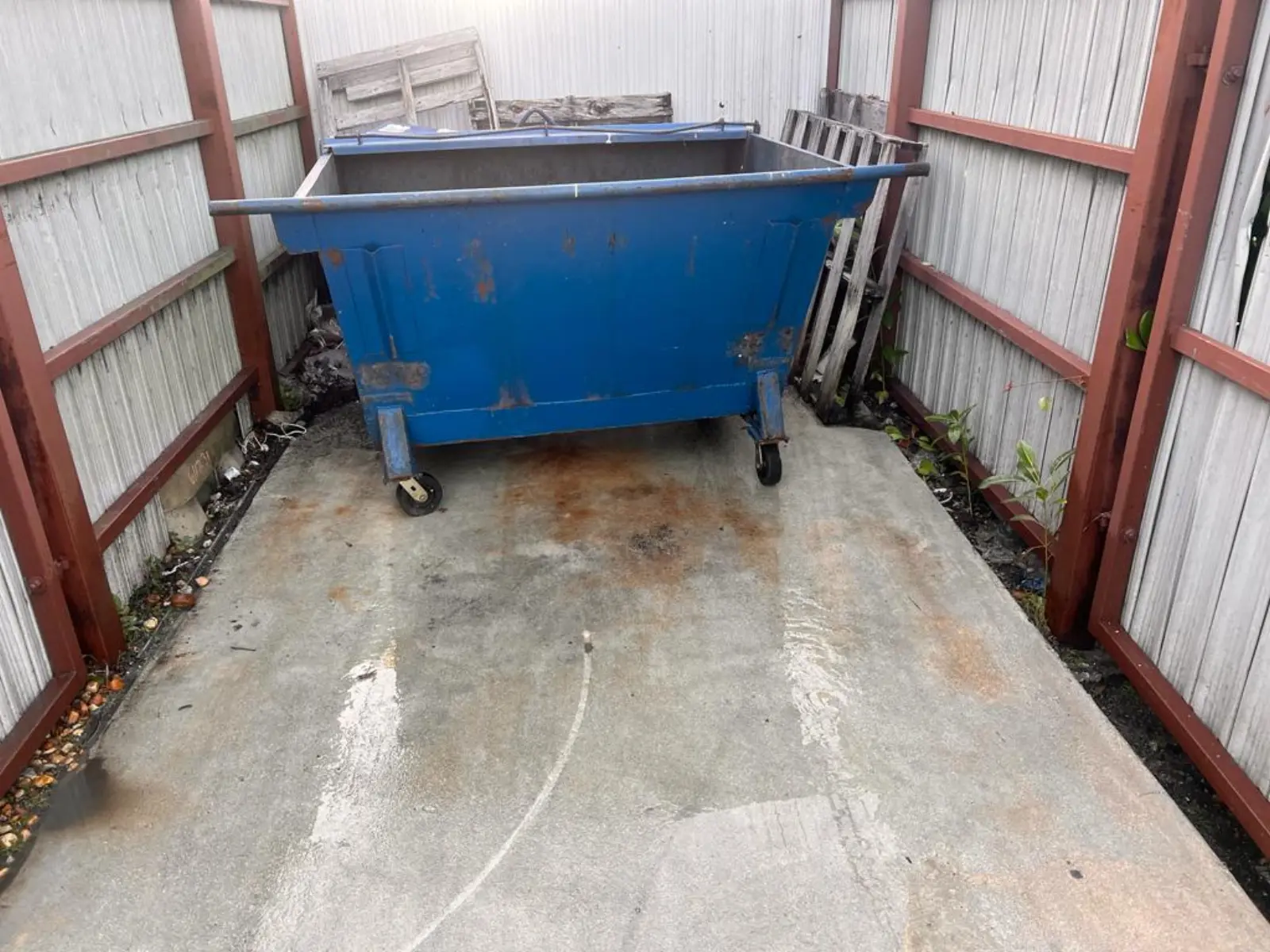Commercial Property Pressure Washing, commercial pressure washing project photo 3
