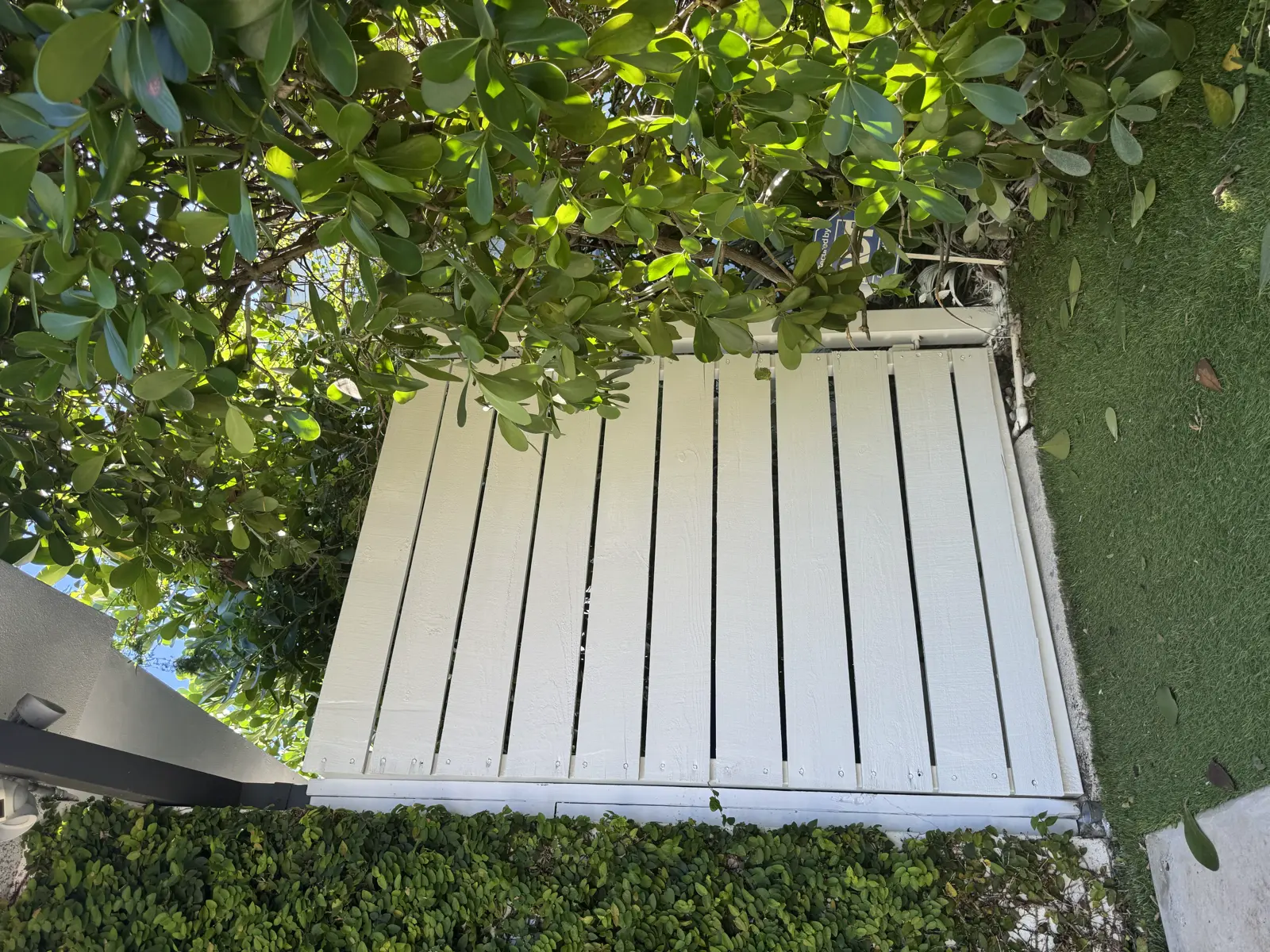 Wood Fence Repair and Painting, handyman services project photo 4