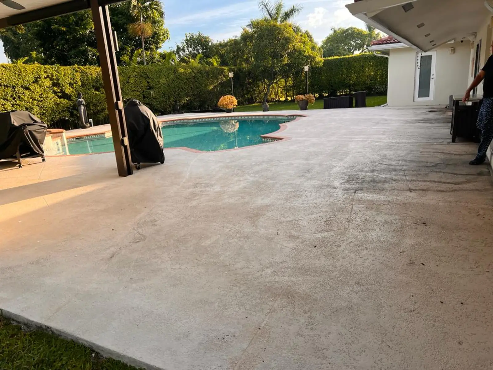 Concrete Walkway Pressure Washing, pressure washing project photo 2