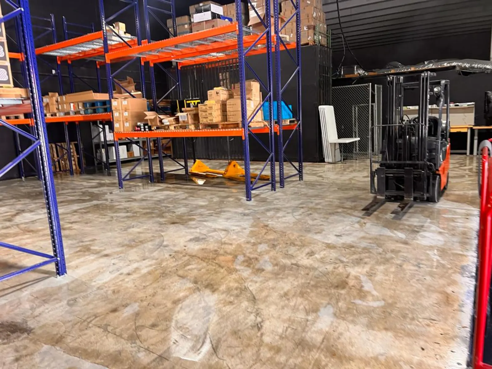 Warehouse pressure washing and commercial concrete cleanup project